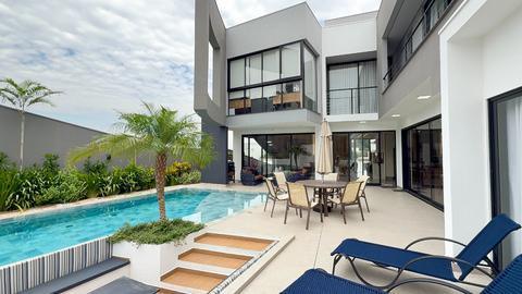 Sobrado à venda em Indaiatuba, Parque Villa dos Pinheiros, com 4 suítes, com 413 m²