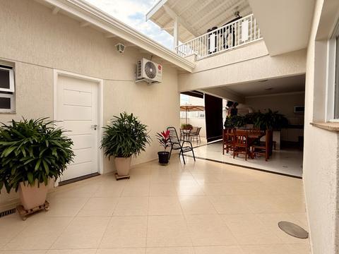 Sobrado à venda em Indaiatuba, Jardim Esplanada II, com 5 quartos, com 299 m²