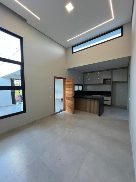 Casa à venda em Indaiatuba, Parque Barnabé, com 3 quartos, com 115 m²