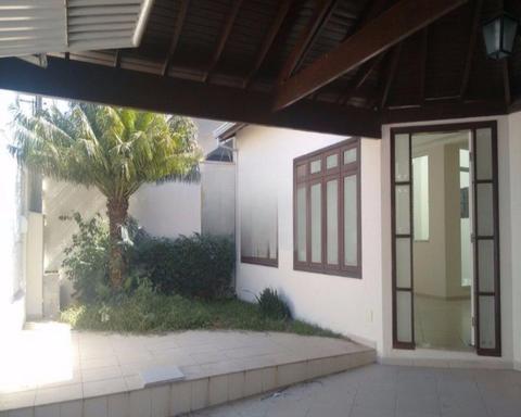 Casa à venda em Indaiatuba, Jardim Esplanada II, com 3 quartos, com 207 m²