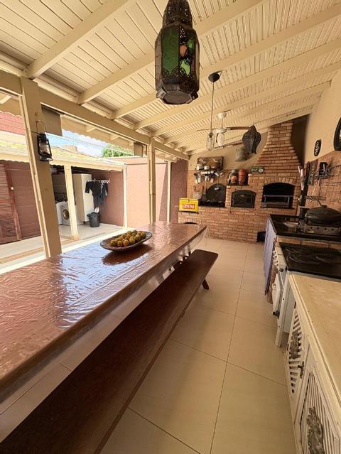 Sobrado à venda em Indaiatuba, Jardim Esplanada, com 3 quartos, com 213 m²